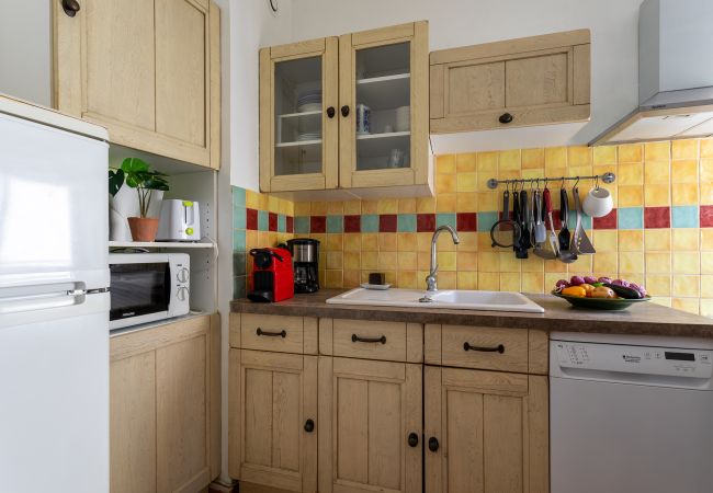 Appartement à Nice - VUE ROSSETTI AP4465 by Riviera Holiday Homes Appartement à Nice - VUE ROSSETTI AP4465 by Riviera Holiday Homes