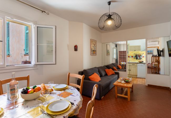  à Nice - VUE ROSSETTI AP4465 by Riviera Holiday Homes