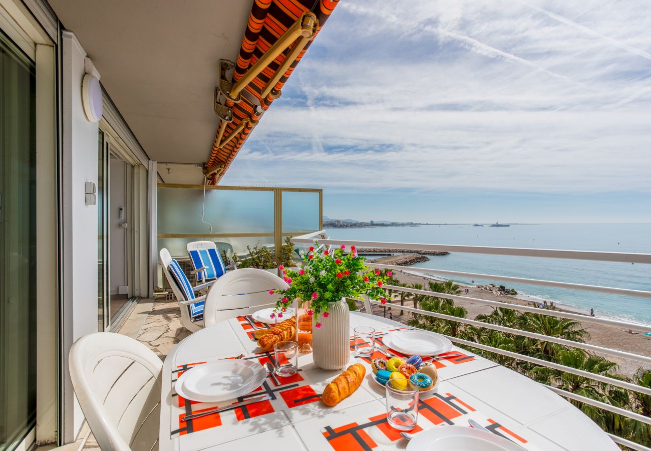 Appartement à Cagnes-sur-Mer - LE CHANTILLY AP4464 by RIVIERA HOLIDAY HOMES