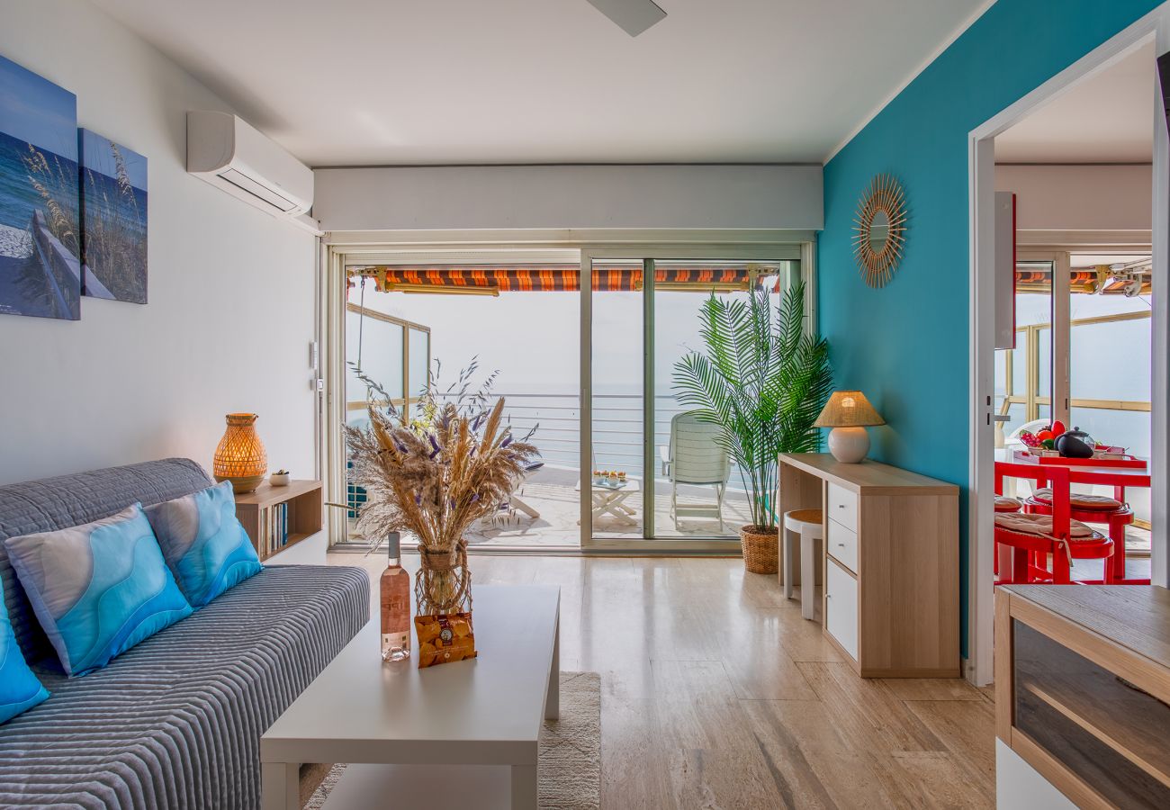 Appartement à Cagnes-sur-Mer - LE CHANTILLY AP4464 by RIVIERA HOLIDAY HOMES