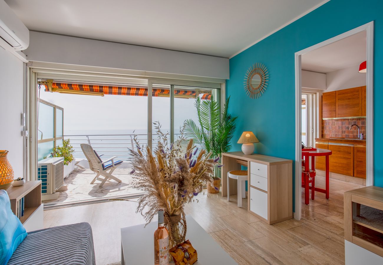 Appartement à Cagnes-sur-Mer - LE CHANTILLY AP4464 by RIVIERA HOLIDAY HOMES
