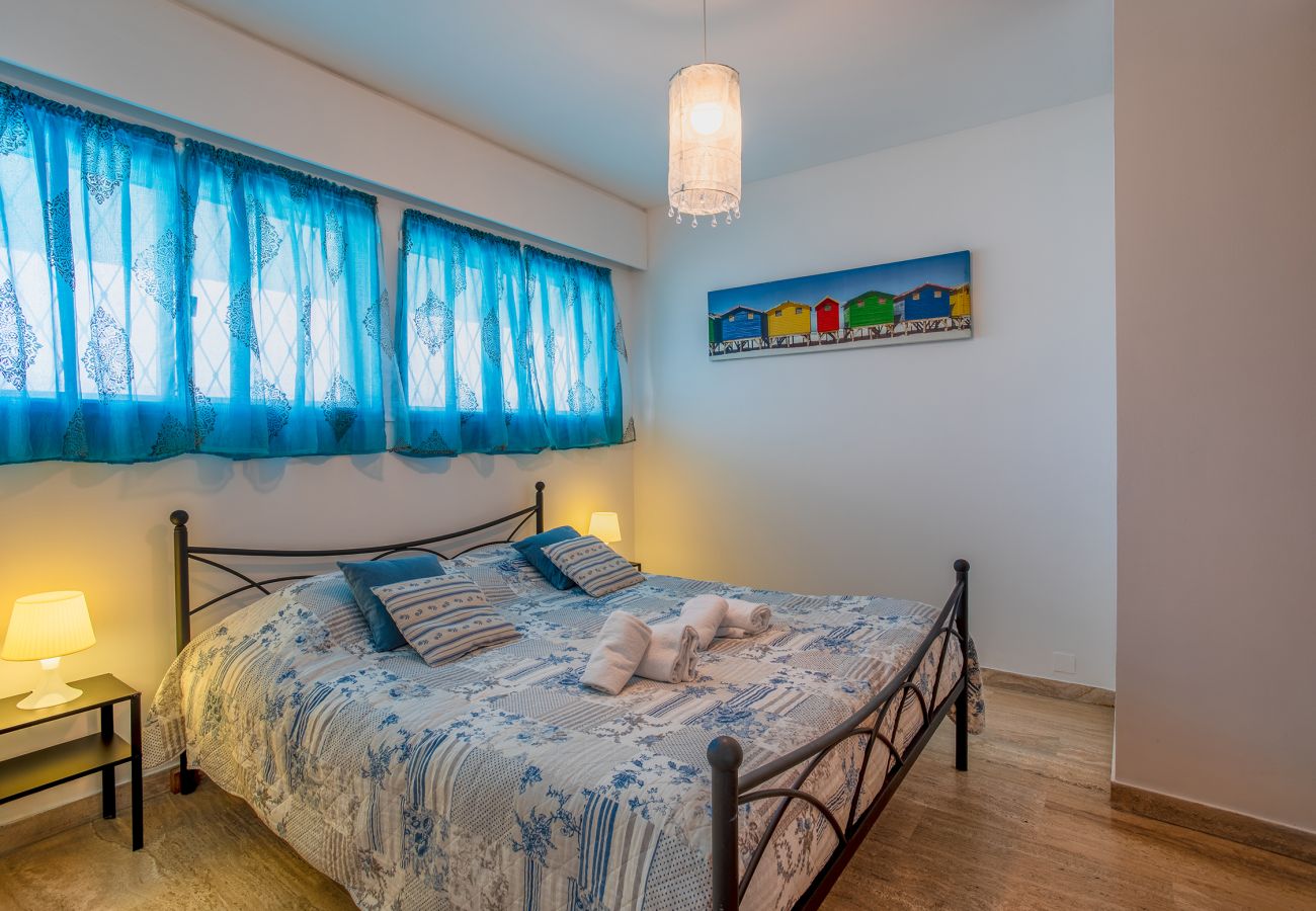 Appartement à Cagnes-sur-Mer - LE CHANTILLY AP4464 by RIVIERA HOLIDAY HOMES
