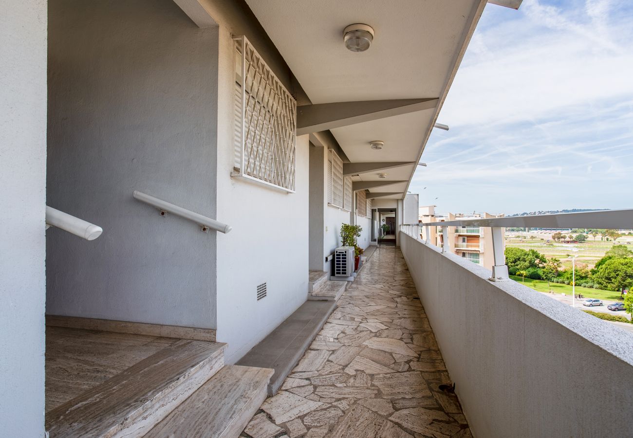Appartement à Cagnes-sur-Mer - LE CHANTILLY AP4464 by RIVIERA HOLIDAY HOMES