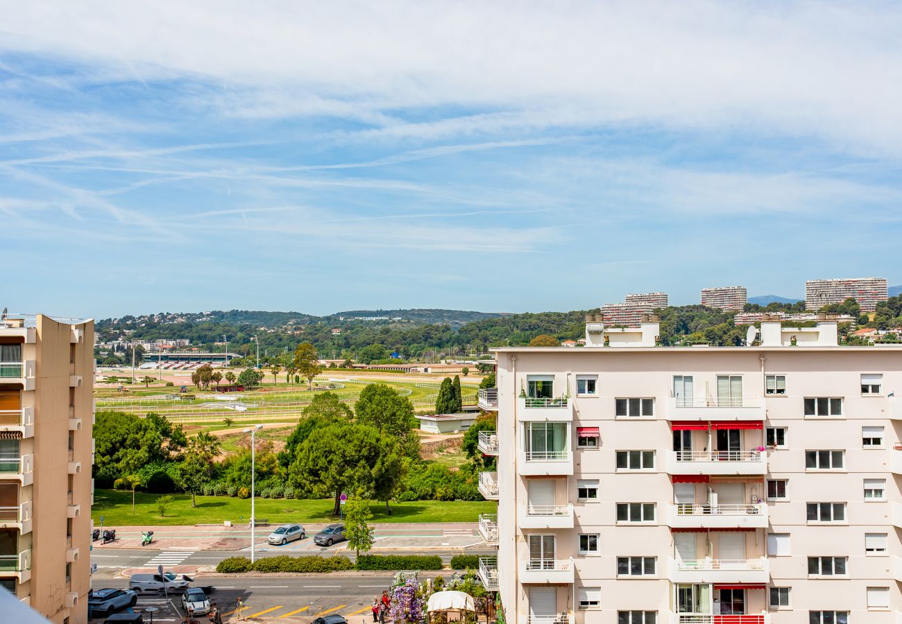 Appartement à Cagnes-sur-Mer - LE CHANTILLY AP4464 by RIVIERA HOLIDAY HOMES