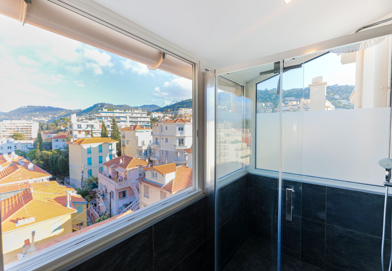Appartement à Nice - La terrasse du port By Riviera Holiday Homes