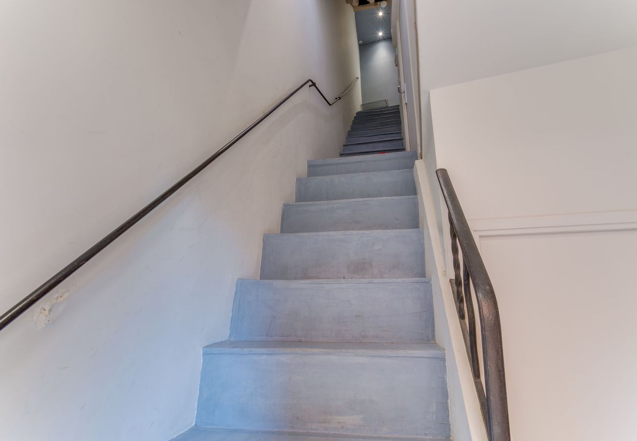 Appartement à Villefranche-sur-Mer - AUTHENTIC VILLEFRANCHE AP4472 By Riviera Holiday Homes
