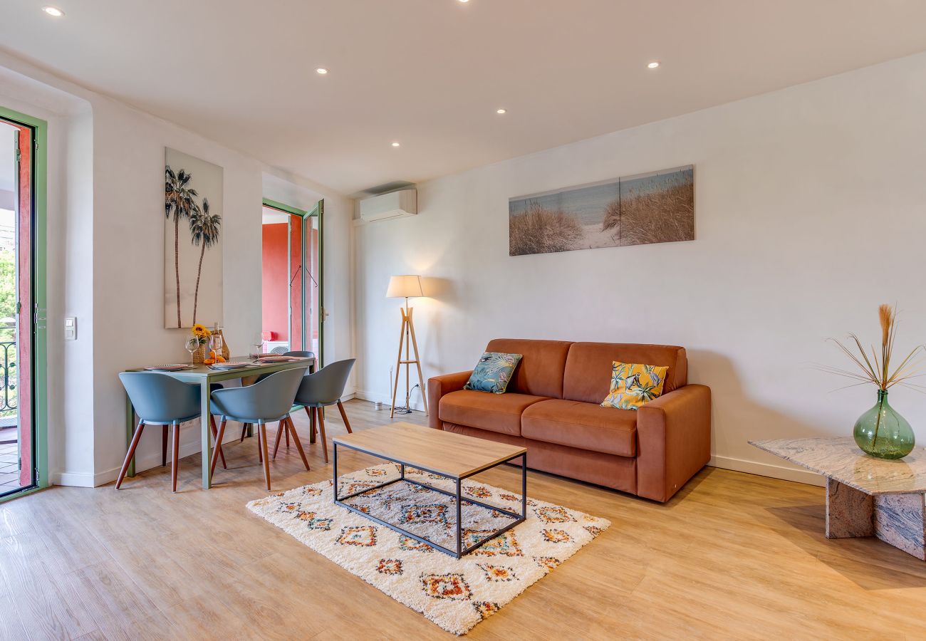 Appartement à Nice - NID MASSENA AP4486 by RIVIERA HOLIDAY HOMES