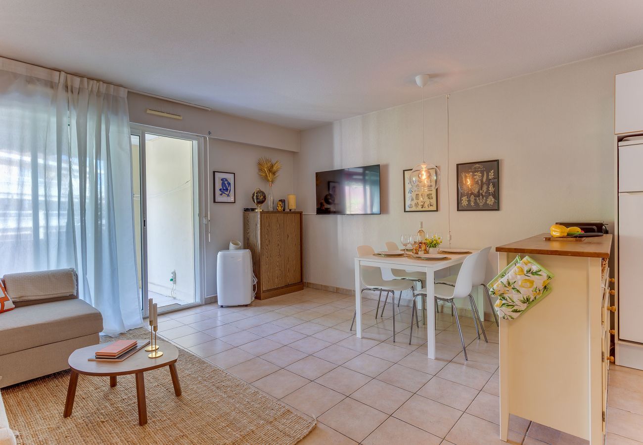 Appartement à Nice - IMPERIA AP4490 by RIVIERA HOLIDAY HOMES