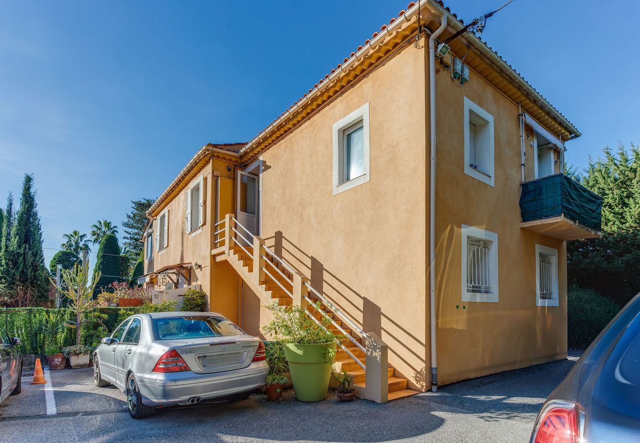 Studio à Villefranche-sur-Mer - STUDIO AZUR AP4487 By Riviera Holiday Homes 