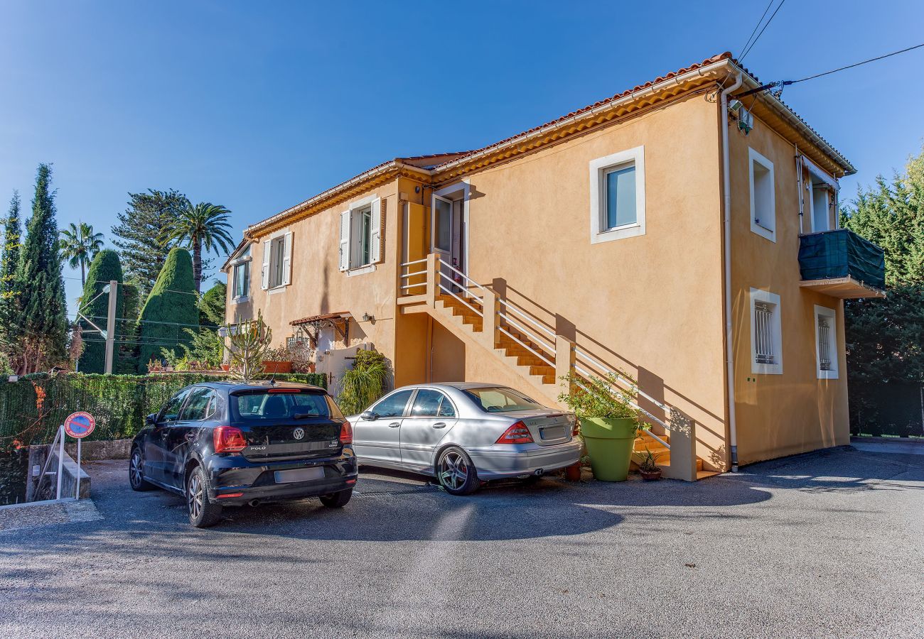 Studio à Villefranche-sur-Mer - STUDIO AZUR AP4487 By Riviera Holiday Homes 