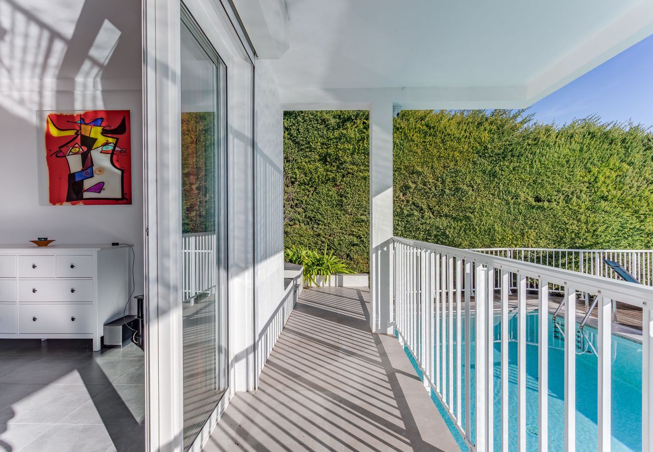 Villa à La Colle-sur-Loup - VILLA LOUPA VI4489 by Riviera Holiday Homes