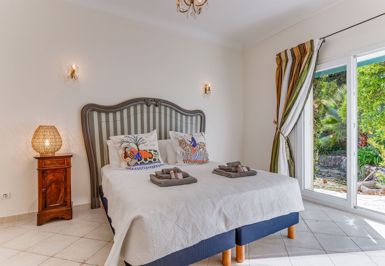 Villa à Vence - MAS ROSE VI4493 by Riviera Holiday Homes