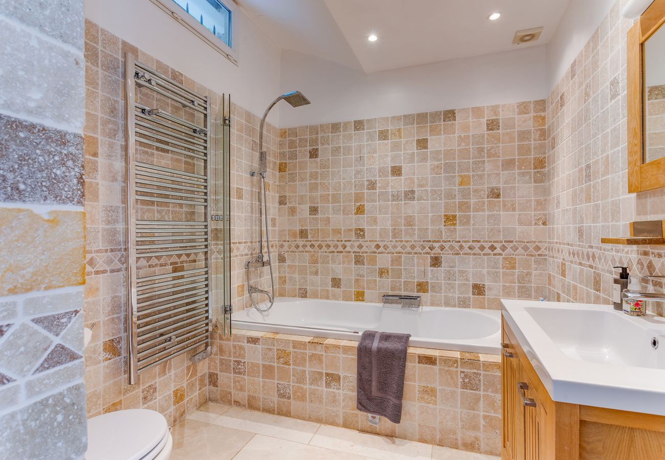 Villa à Vence - MAS ROSE VI4493 by Riviera Holiday Homes