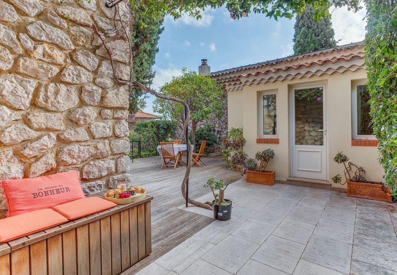 Villa à Eze -  VILLA ANGEL VI4481 By Riviera Holiday Homes