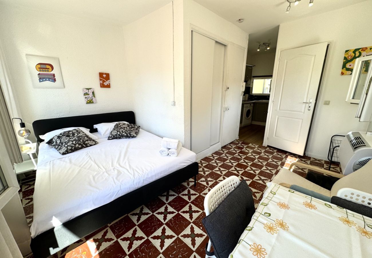 Studio à Nice - VIEUX NICE VISTA AP4503 by Riviera Holiday Homes