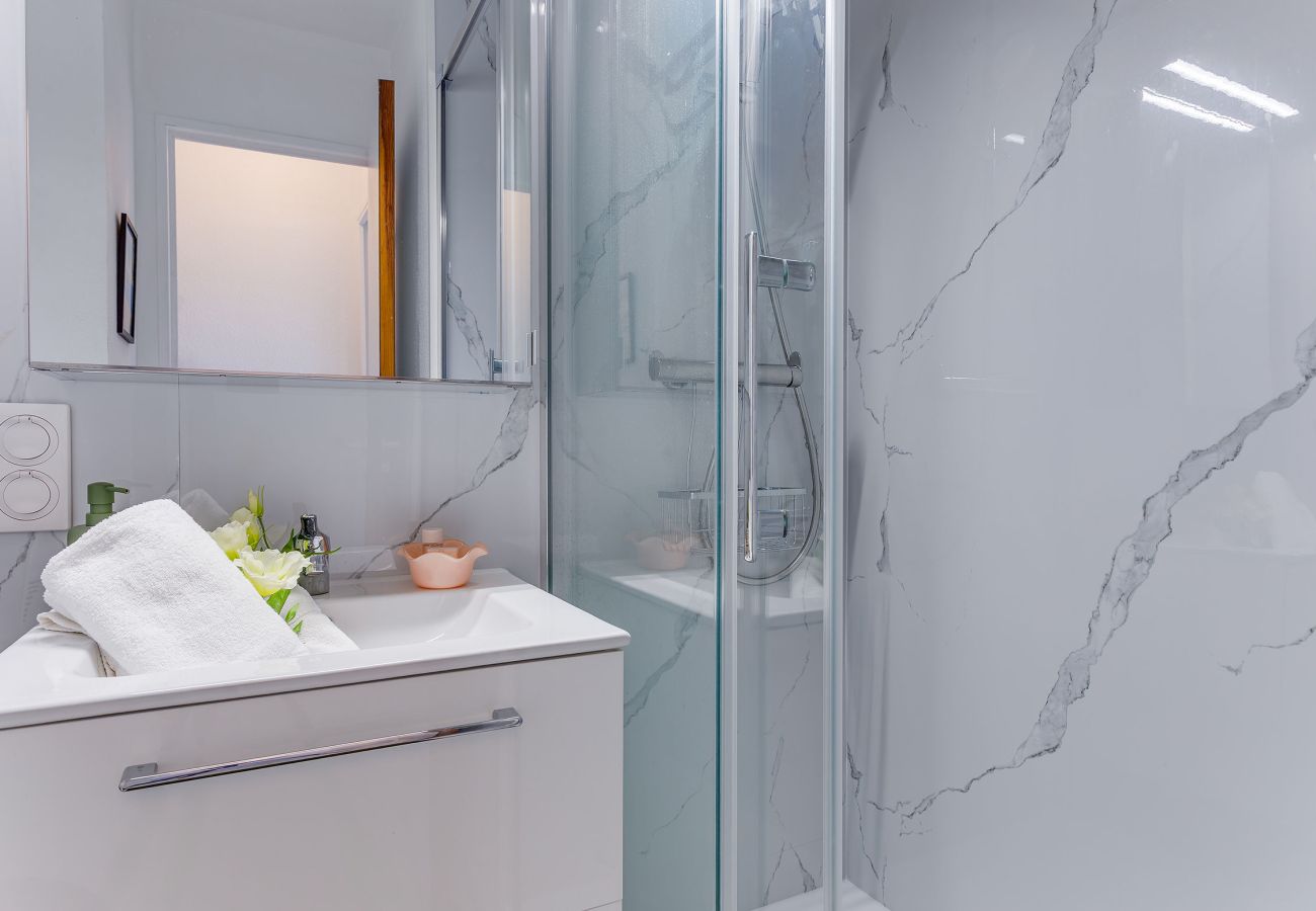 Appartement à Villefranche-sur-Mer - L'ANGE GARDIEN VI AP4502 By Riviera Holiday Homes 