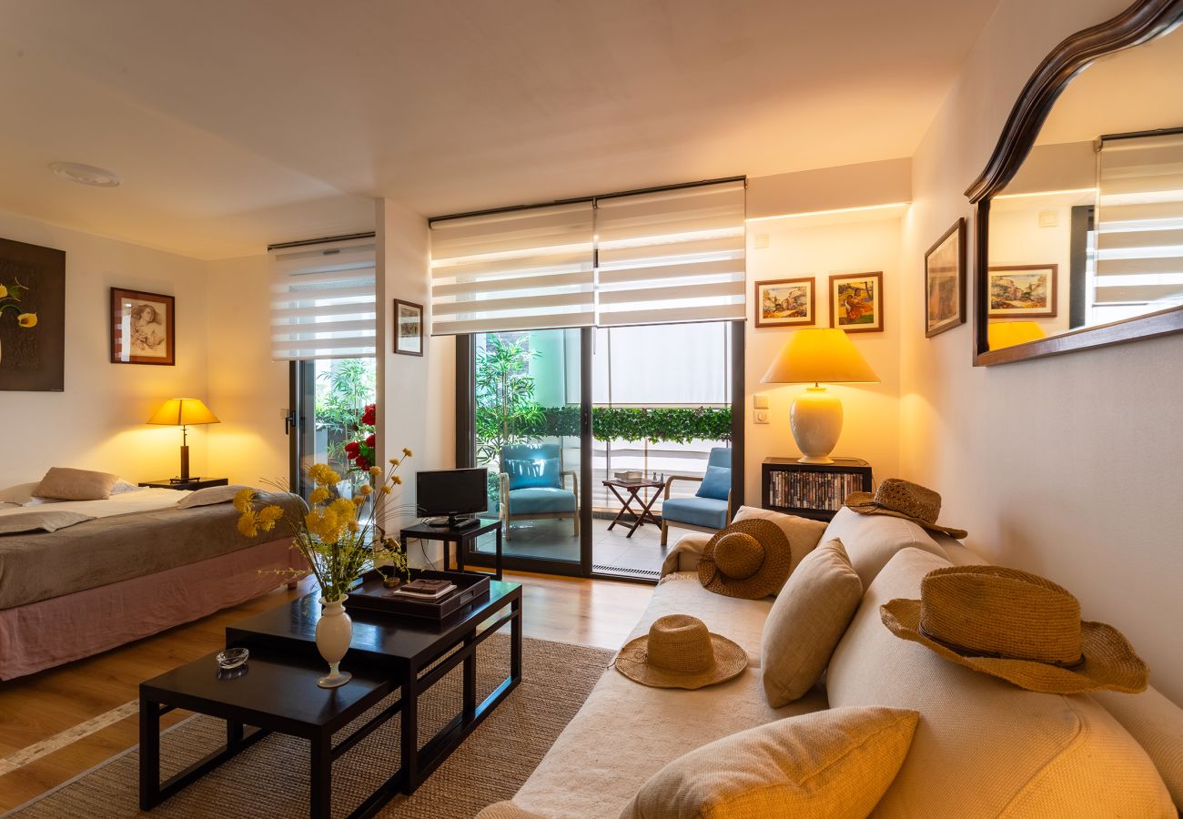 Studio à Nice - NICE CARRE D'OR AP4403 By Riviera Holiday Homes 