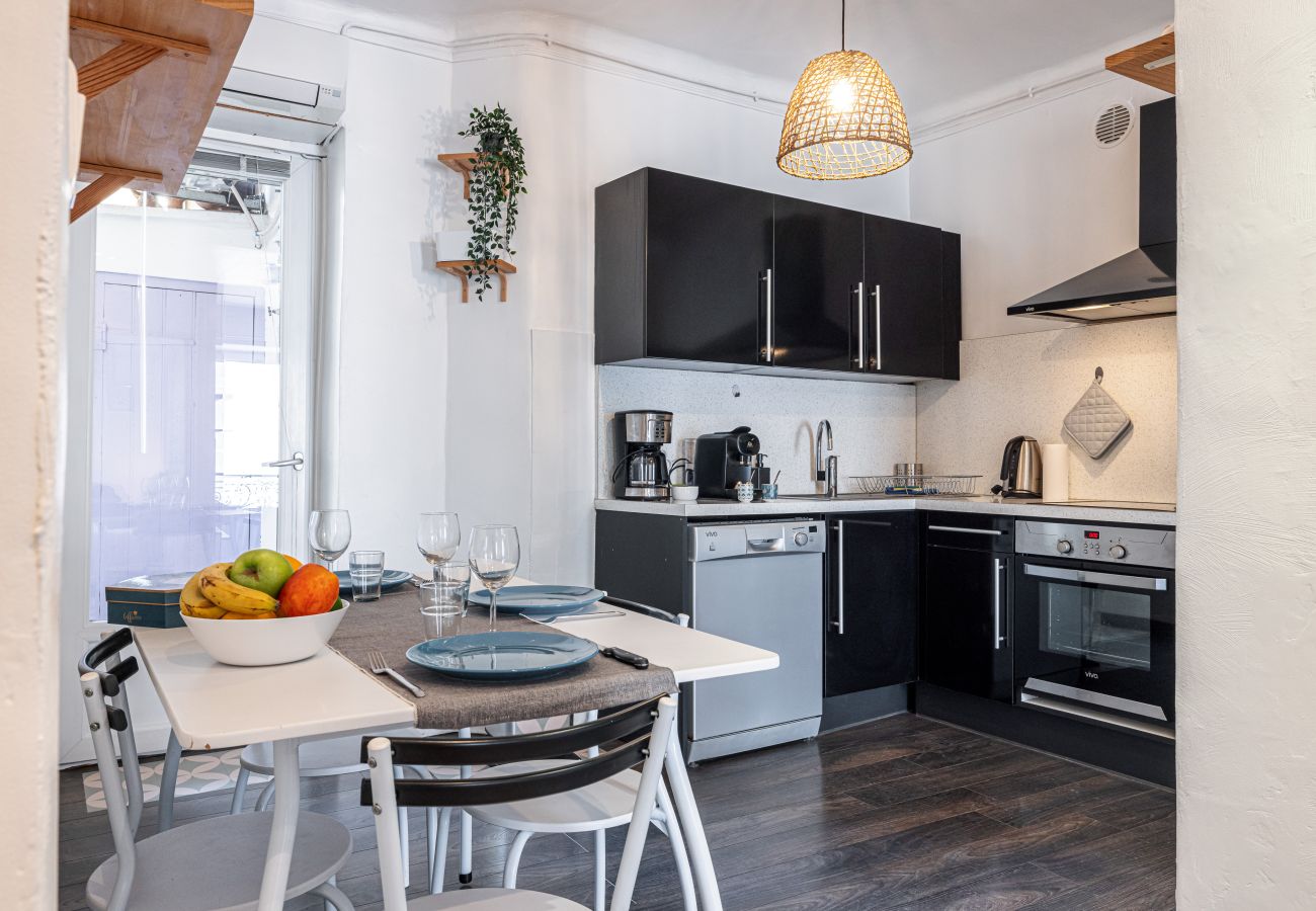 Appartement à Nice - Port Bonaparte 2 AP4525 - Au coeur du Port