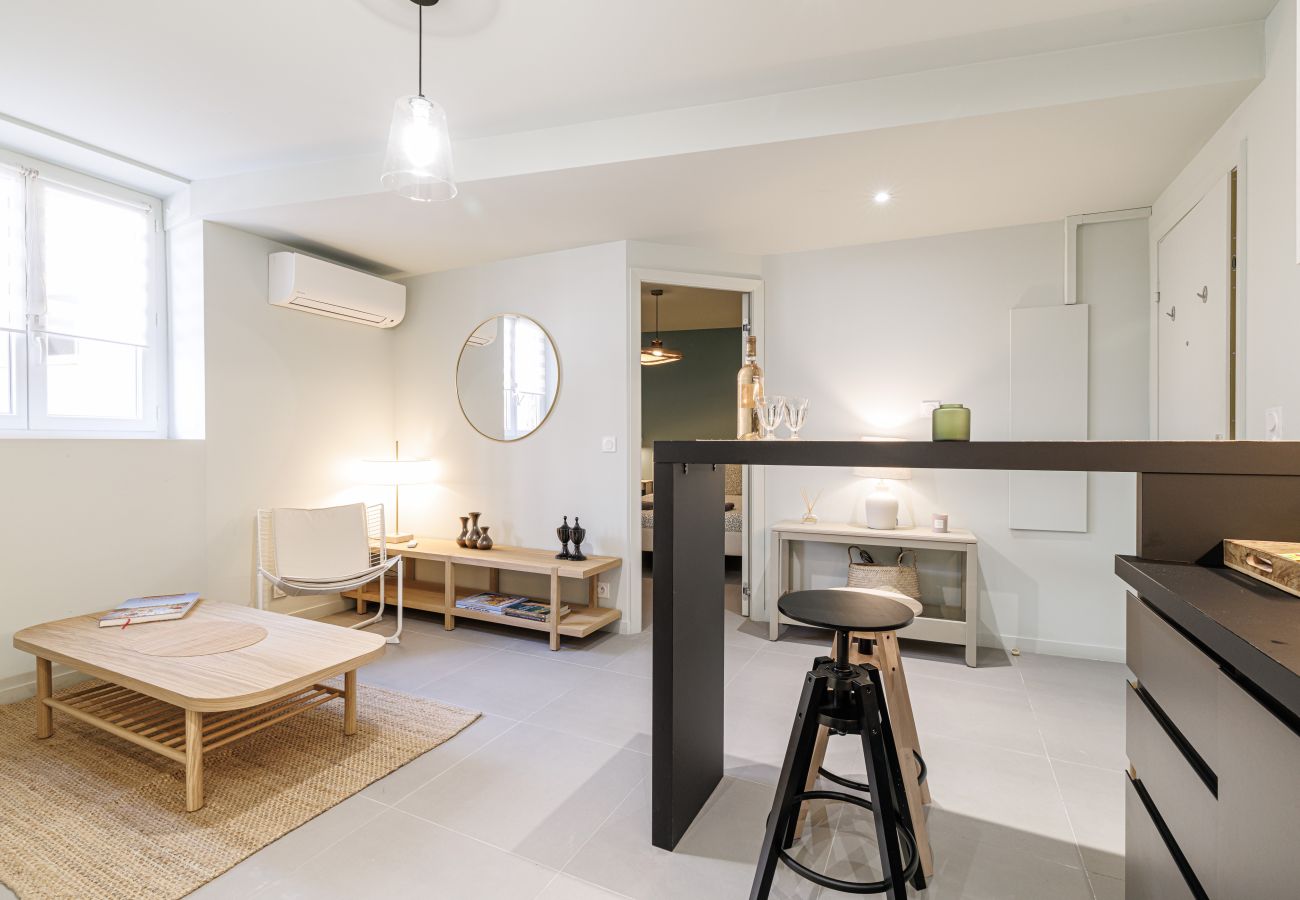 Appartement à Nice - Riviera Azur 2 AP4527 - Proche Massena - Clim
