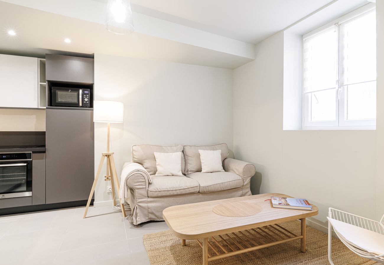 Appartement à Nice - Riviera Azur 2 AP4527 - Proche Massena - Clim