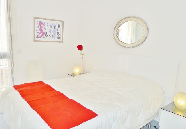 BEDROOM 2 BEDROOM 2