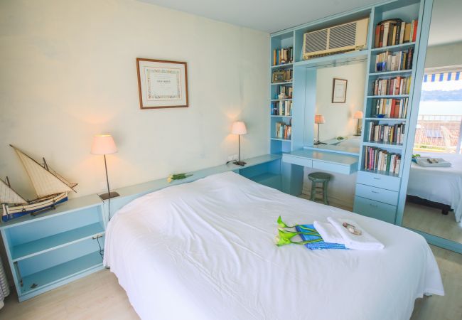 BEDROOM BEDROM