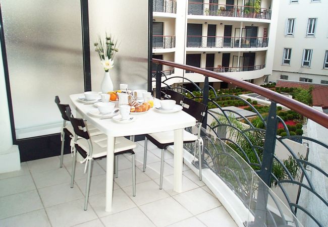 TERRACE TERRACE