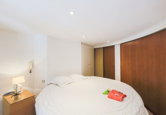 BEDROOM 1 BEDROOM 1