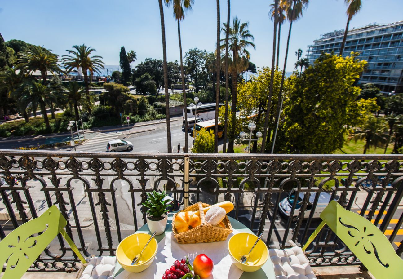TERRACE TERRACE