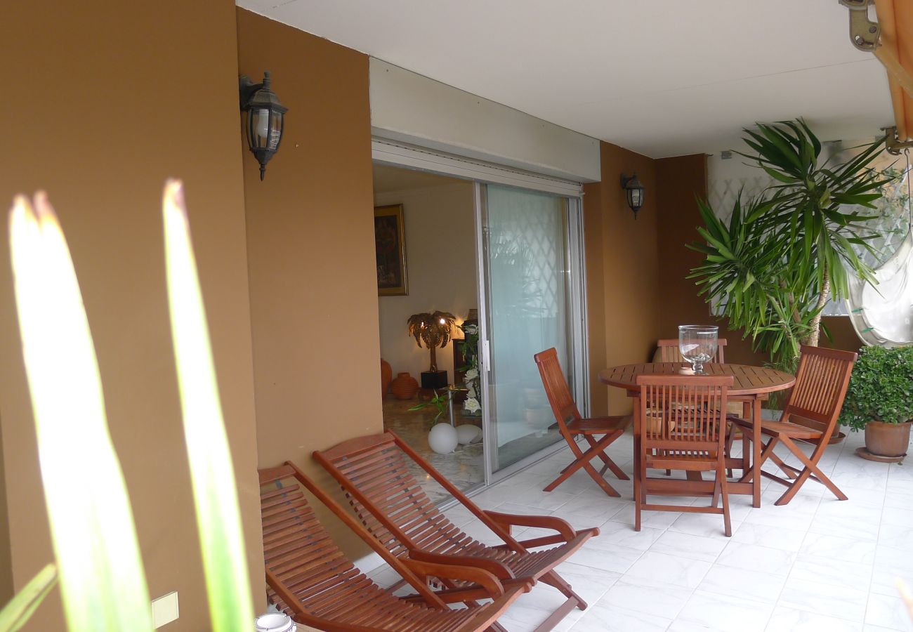 SPACIOUS TERRACE SPACIOUS TERRACE