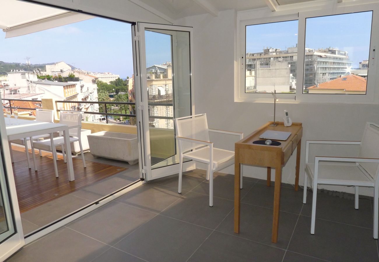 VERANDA VERANDA