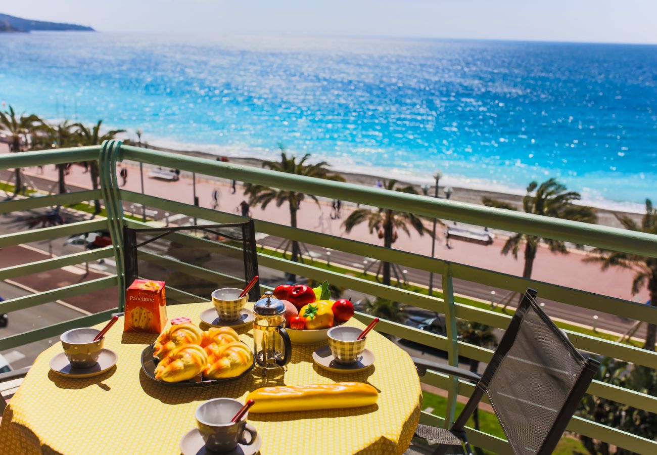 Apartment in Nice - NEPTUNE PLAGE, Apartment / Villa With swimming pool, Sea View Terrace by RIVIERA HOLIDAY HOMES Apartment in Nice - NEPTUNE PLAGE, Apartment / Villa With swimming pool, Sea View Terrace by RIVIERA HOLIDAY HOMES