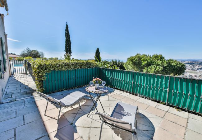 TERRACE TERRACE