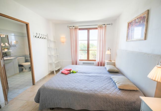 BEDROOM 1 BEDROOM 1