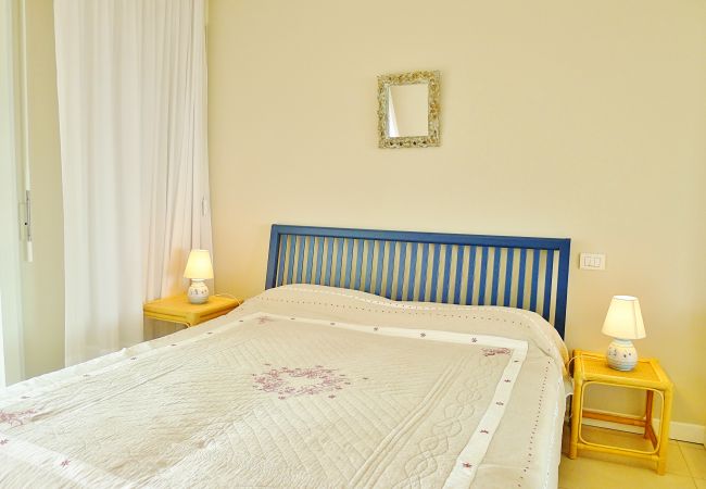 BEDROOM 1 BEDROOM 1