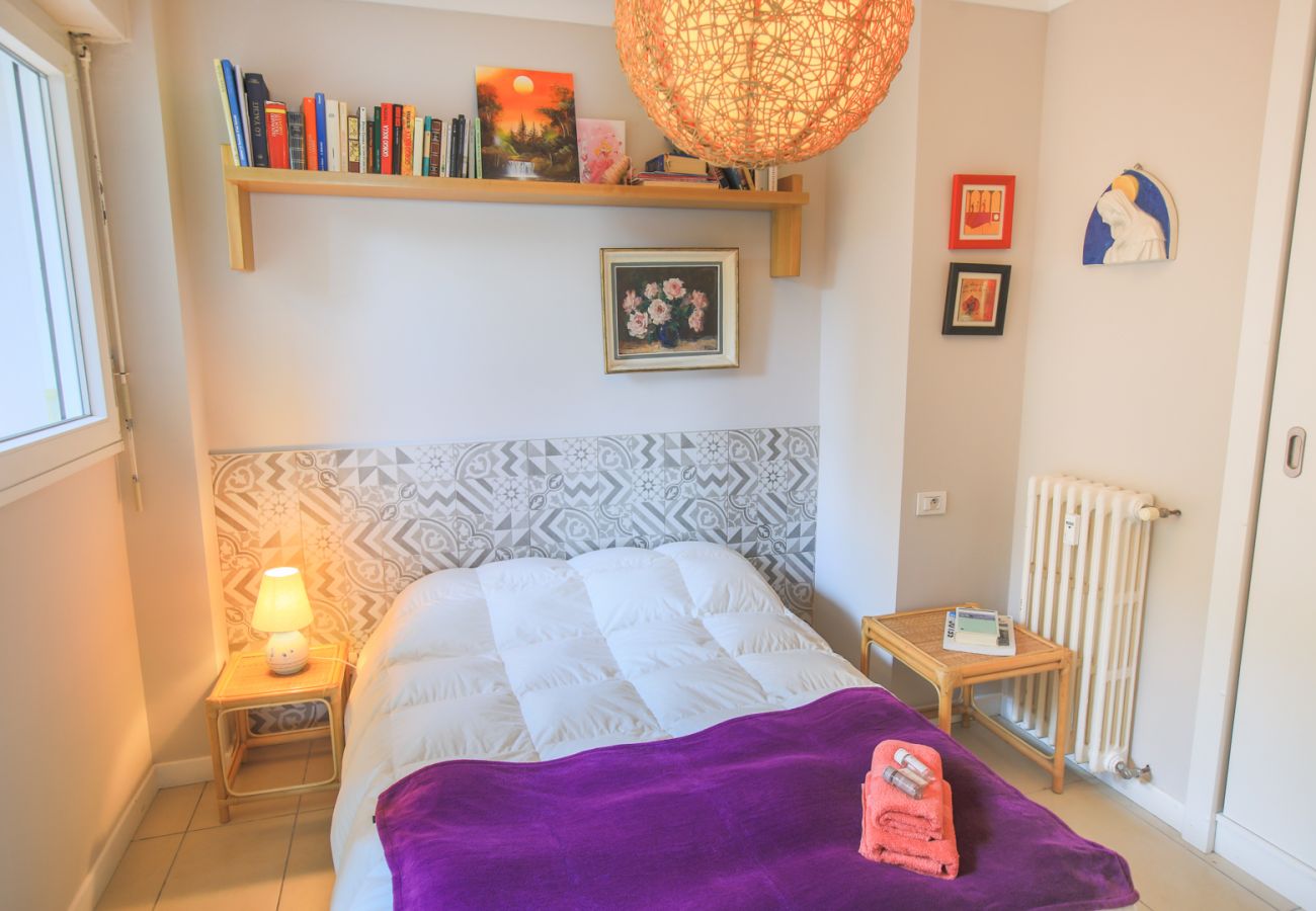 BEDROOM 2 BEDROOM 2