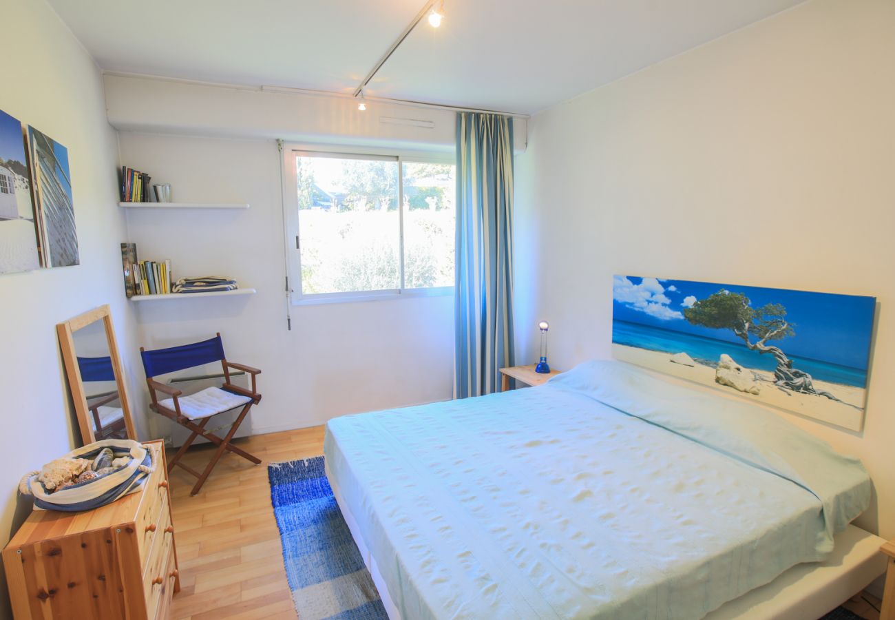 Large room for 2 people Spacious bedroom