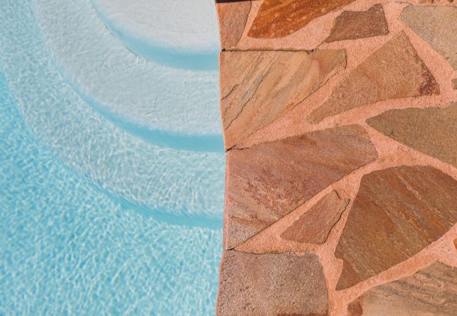 POOL POOL