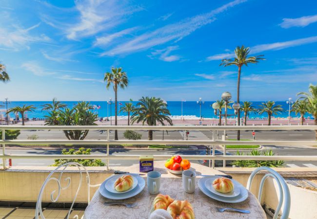 TERRACE SEA VIEW TERRACE SEA VIEW