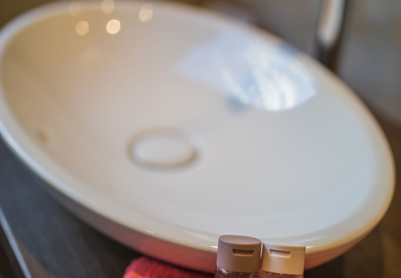 SINK SINK