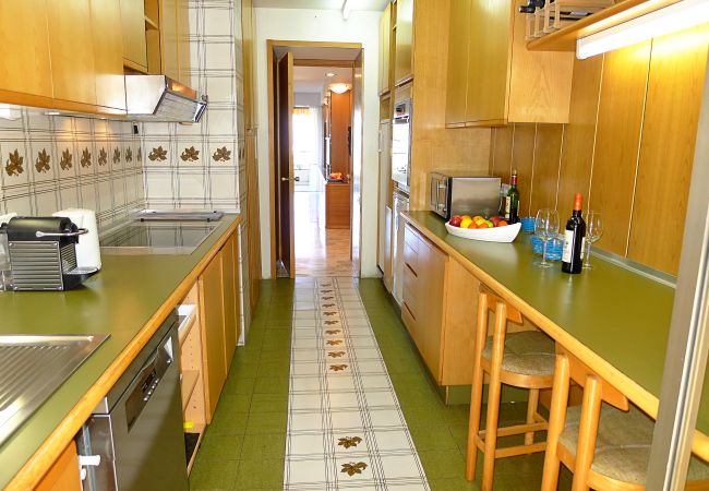 Independent kitchen Fully equipped kitchen