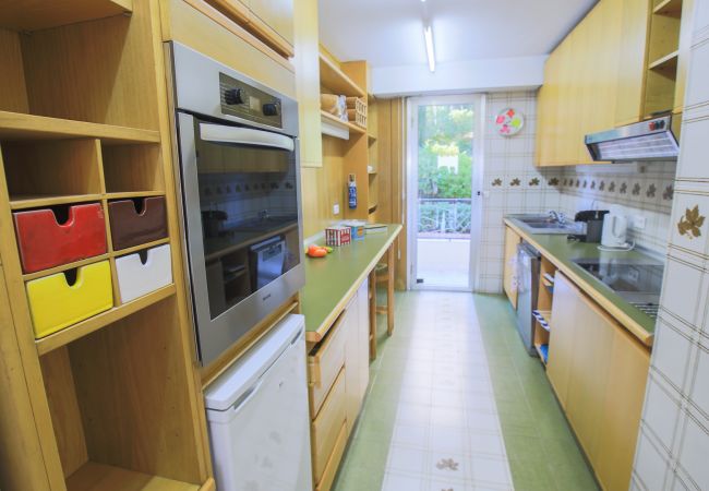 Independent kitchen Fully equipped kitchen