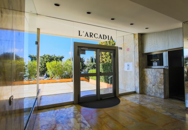 Entrance to the residence The Arcadia Residence