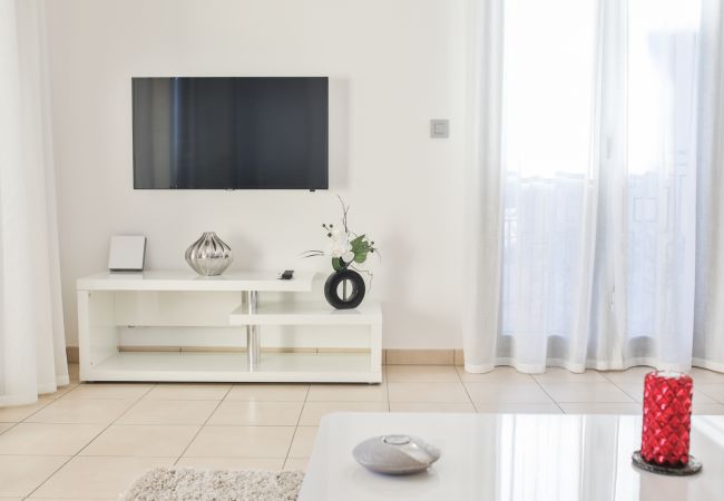 KITCHEN LIVING ROOM