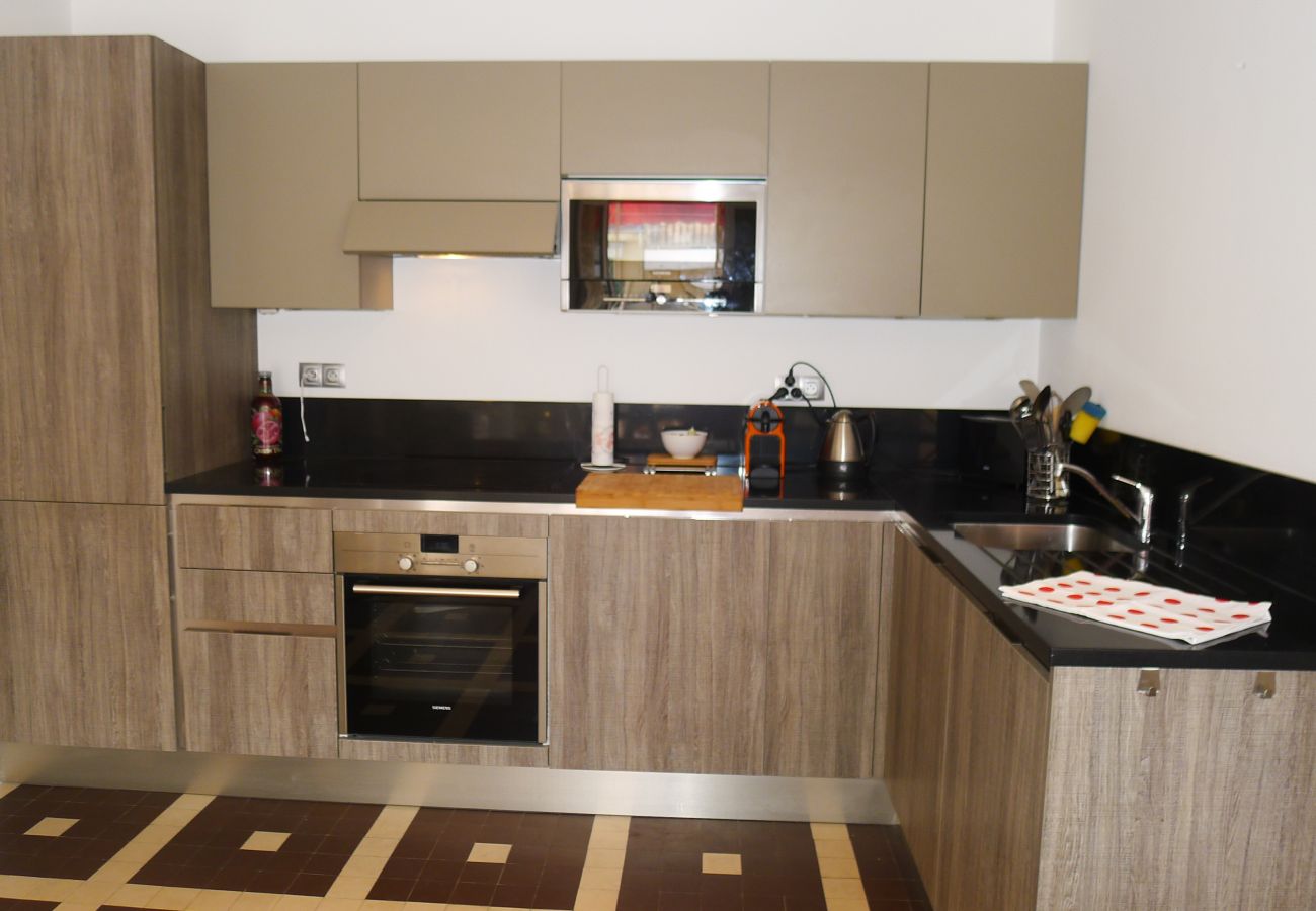 KITCHEN KITCHEN