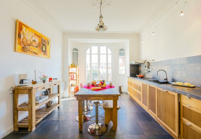 KITCHEN KITCHEN