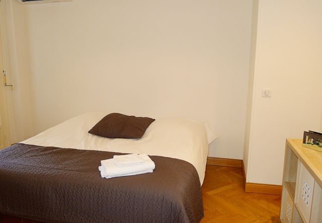 BEDROOM 1 BEDROOM 1