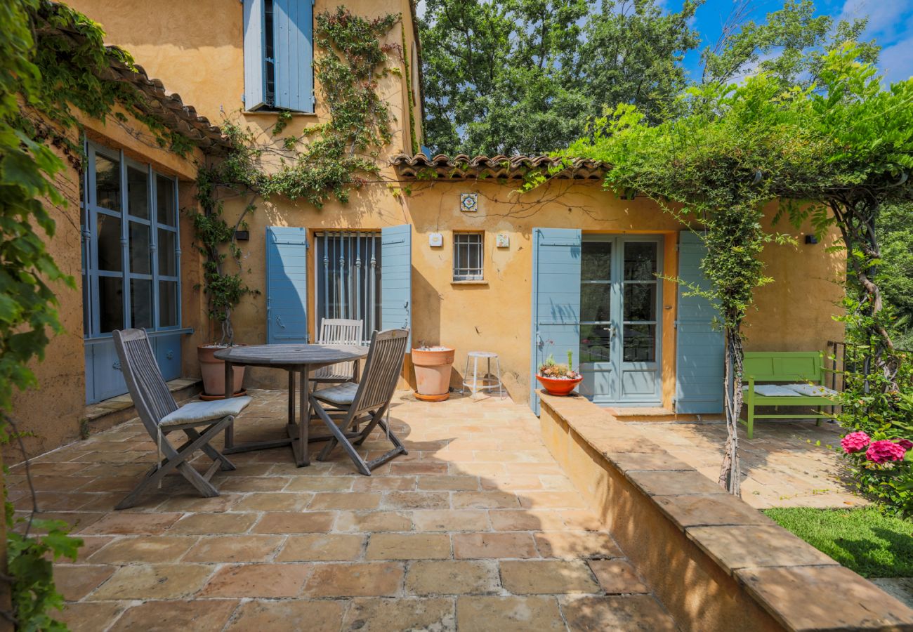 TERRACE TERRACE