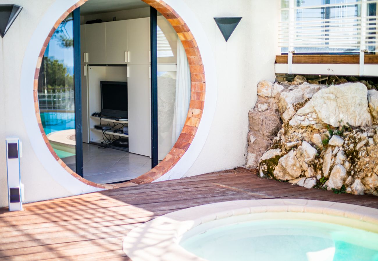 Villa in Villefranche-sur-Mer - VILLA ENCHANTEE, Terrace with Pool, sea view by RIVIERA HOLIDAY HOMES Villa in Villefranche-sur-Mer - VILLA ENCHANTEE, Terrace with Pool, sea view by RIVIERA HOLIDAY HOMES