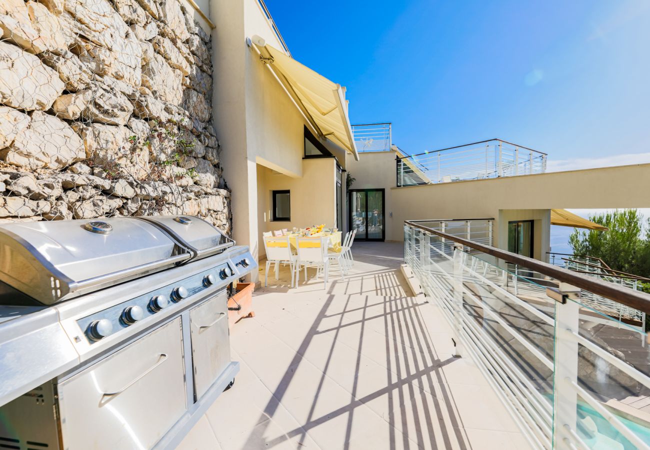 TERRACE TERRACE